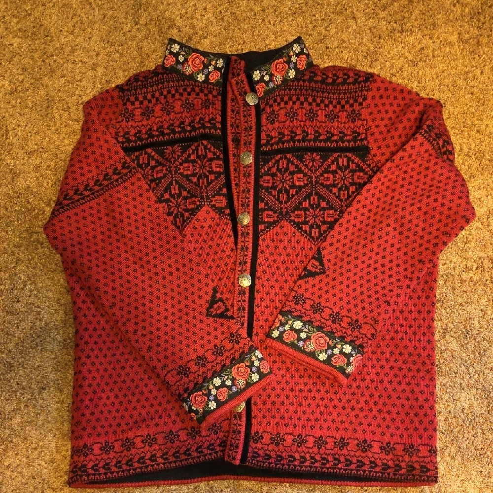 100% Wool Women's Turtleneck Sweater